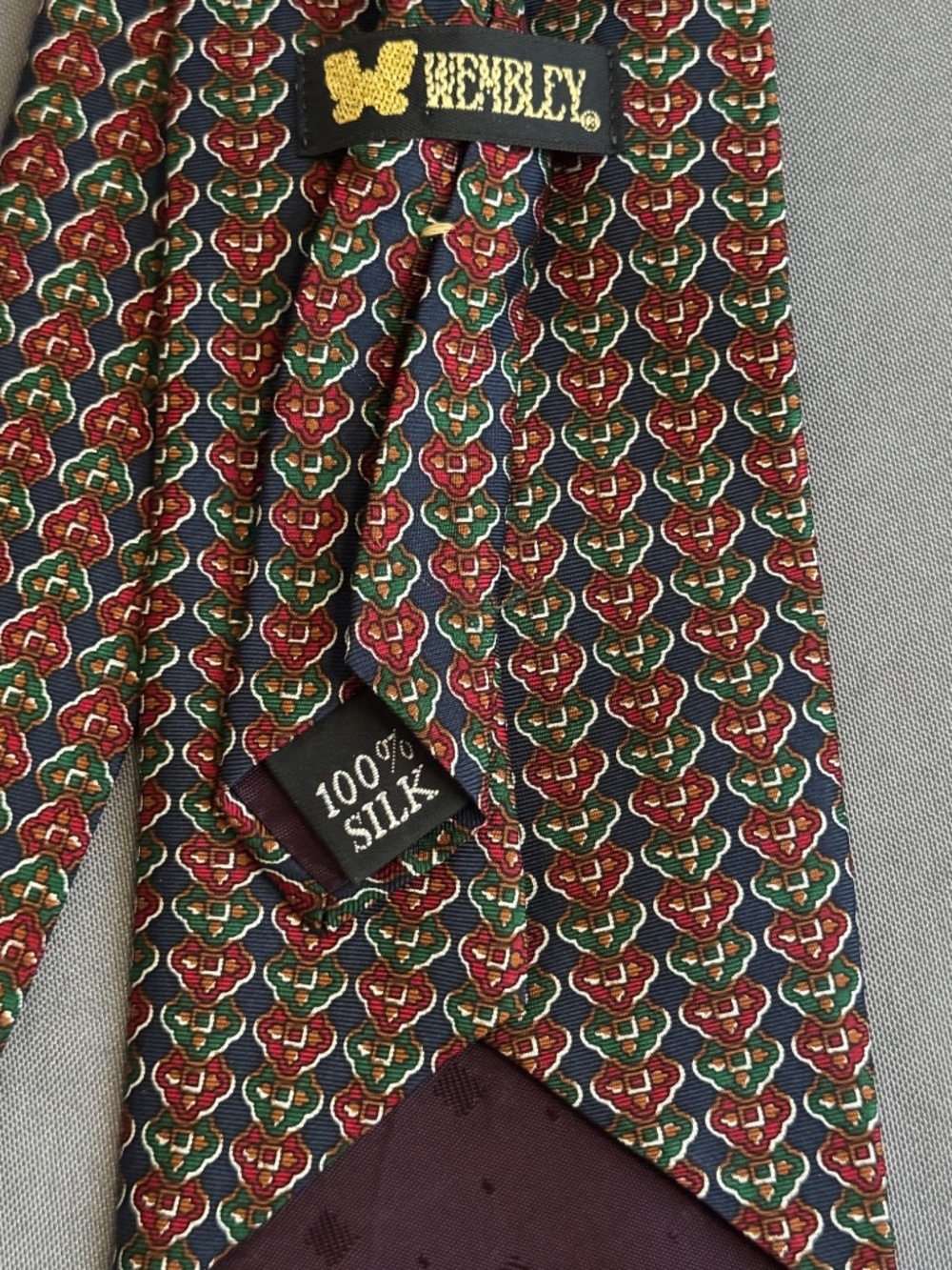 Set of 3 Neckties. - Picture 8 of 8